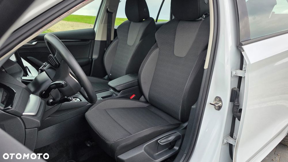 Skoda Octavia 2.0 TDI Ambition DSG - 10