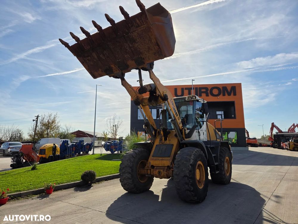 Liebherr 542, Cupa 3mc, 2012, 10.738h, Anv 20,5R25-50% ok, Masa operationala 16t, Aer conditionat, transmisie hidrostatica, STARE BUNA-PROMOTIE 34900 EUR+Tva - 8