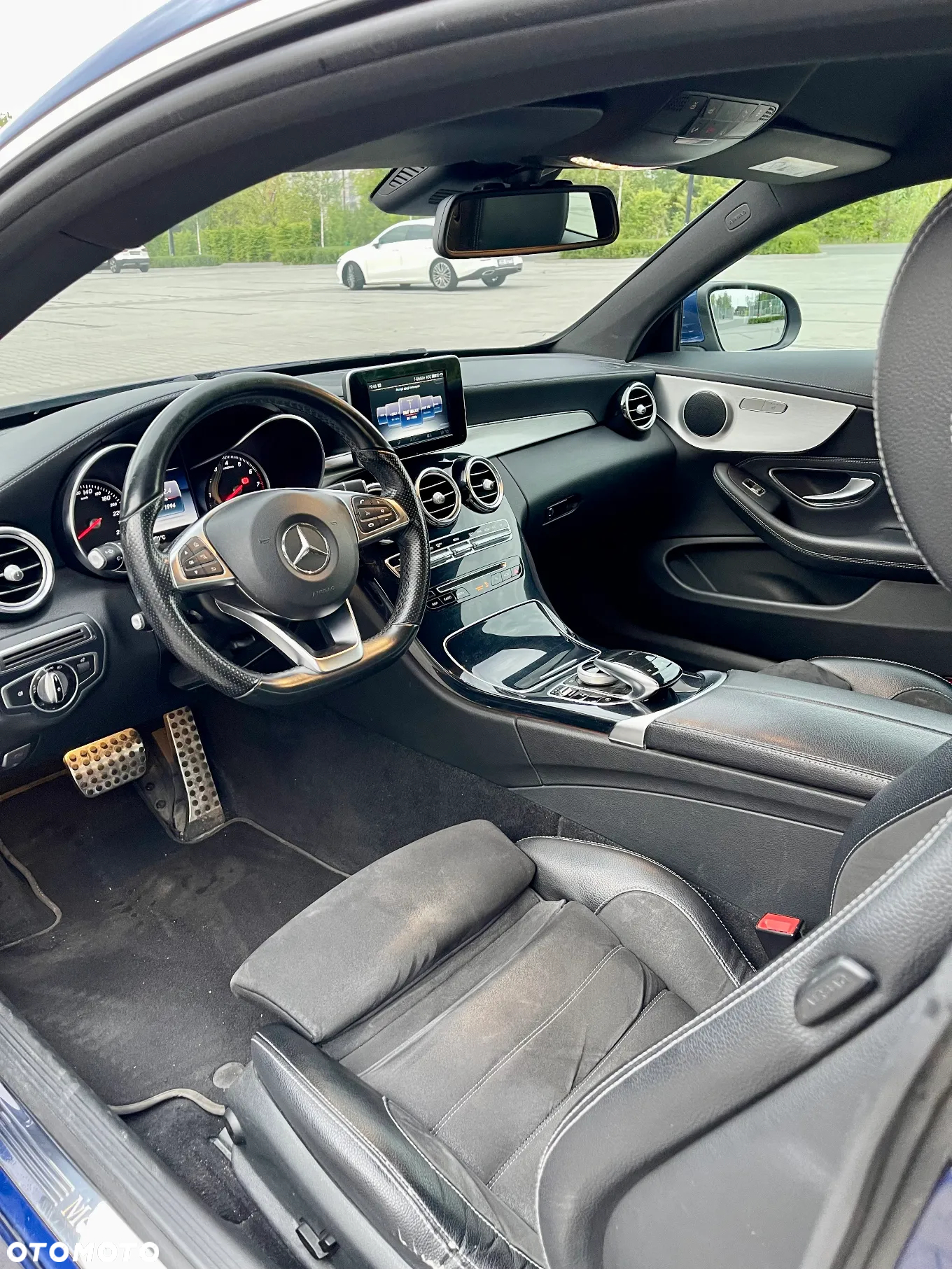 Mercedes-Benz Klasa C 200 Coupe 7G-TRONIC AMG Line - 13