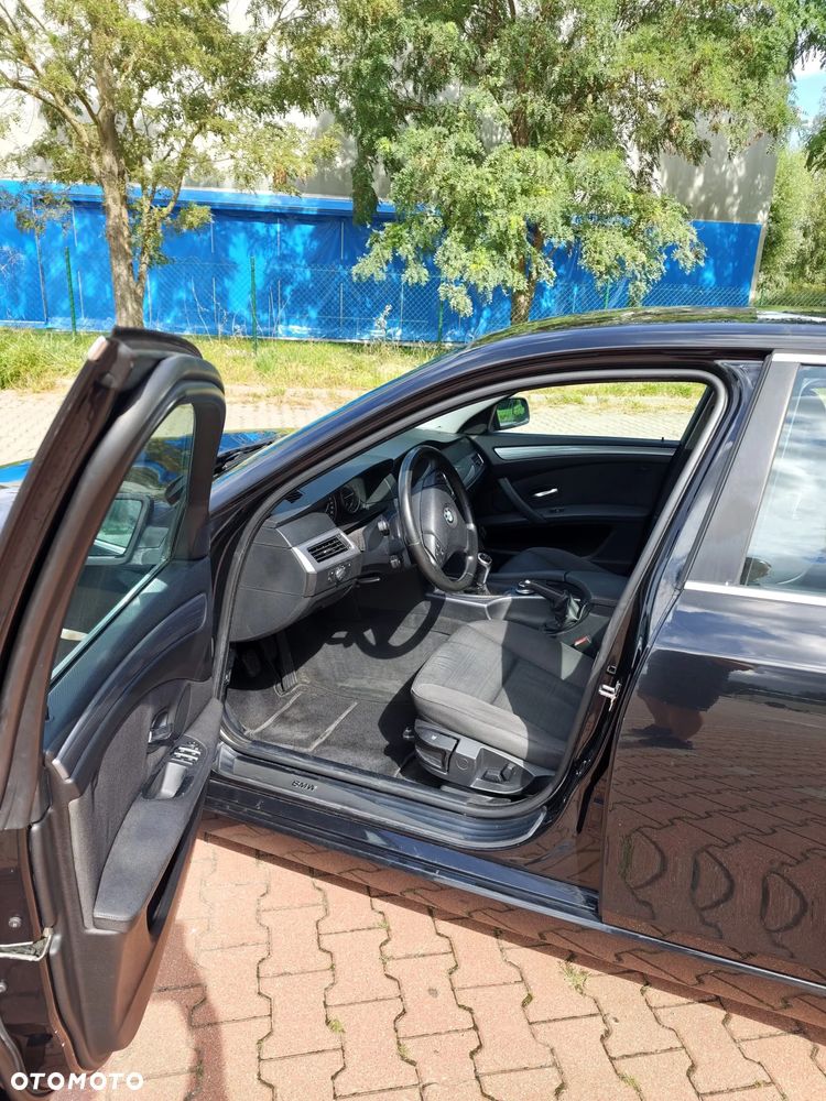 BMW Seria 5 520d - 8