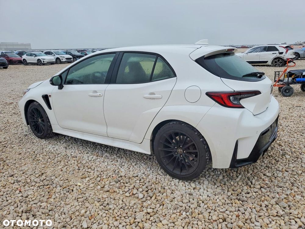 Toyota GR Corolla - 6