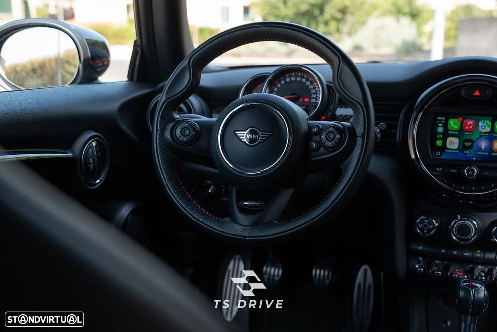 MINI 3 Portas John Cooper Works - 11