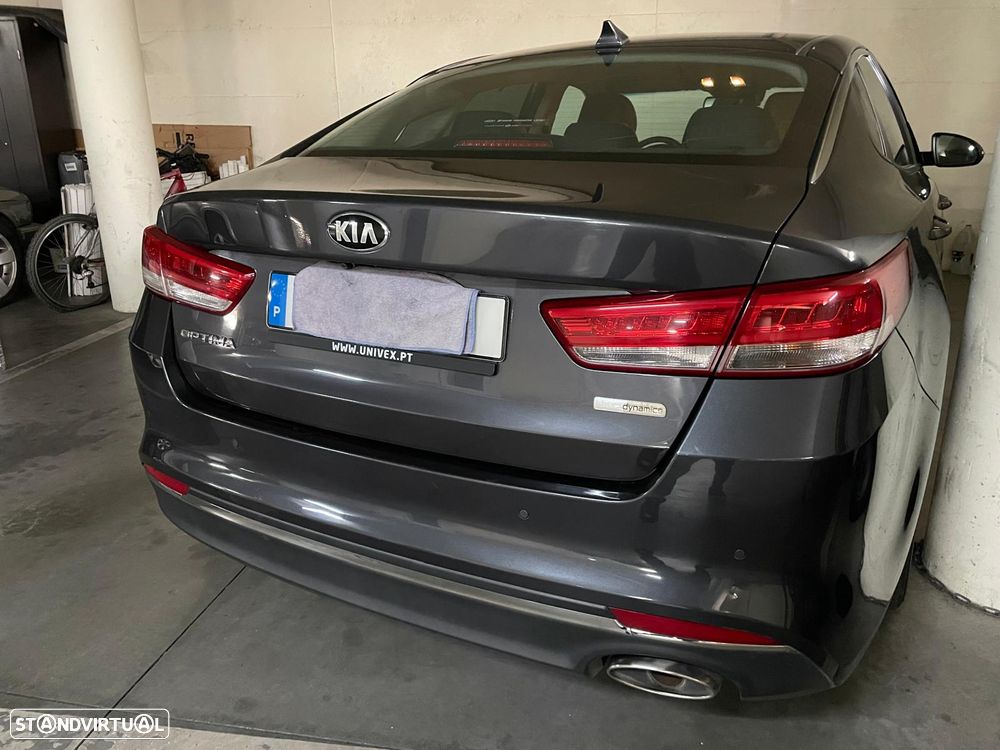 Kia Optima 1.7 CRDI TX 7DCT - 11