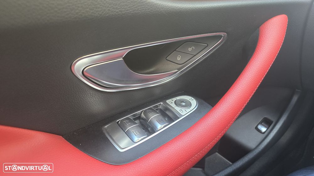Mercedes-Benz E 220 d AMG Line Aut. - 25