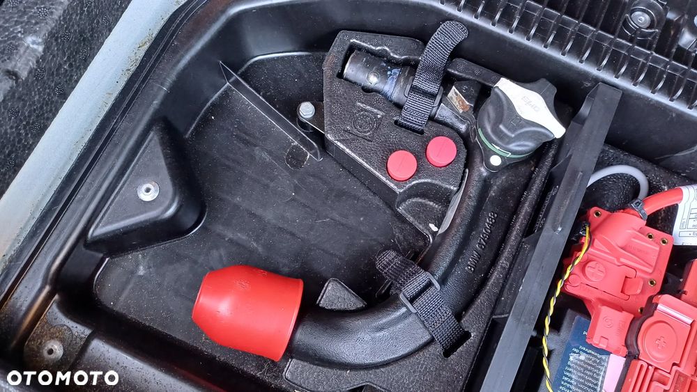 BMW X1 sDrive18d xLine - 26