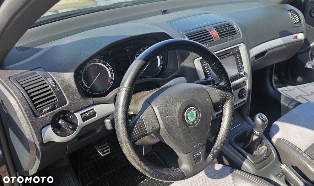 Skoda Octavia - 6