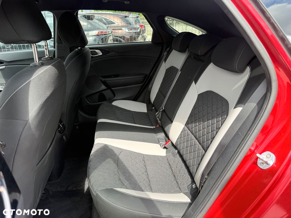 Kia ProCeed 1.6 CRDi SCR GT LINE - 10