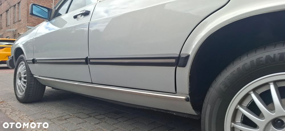 Audi 200 - 36