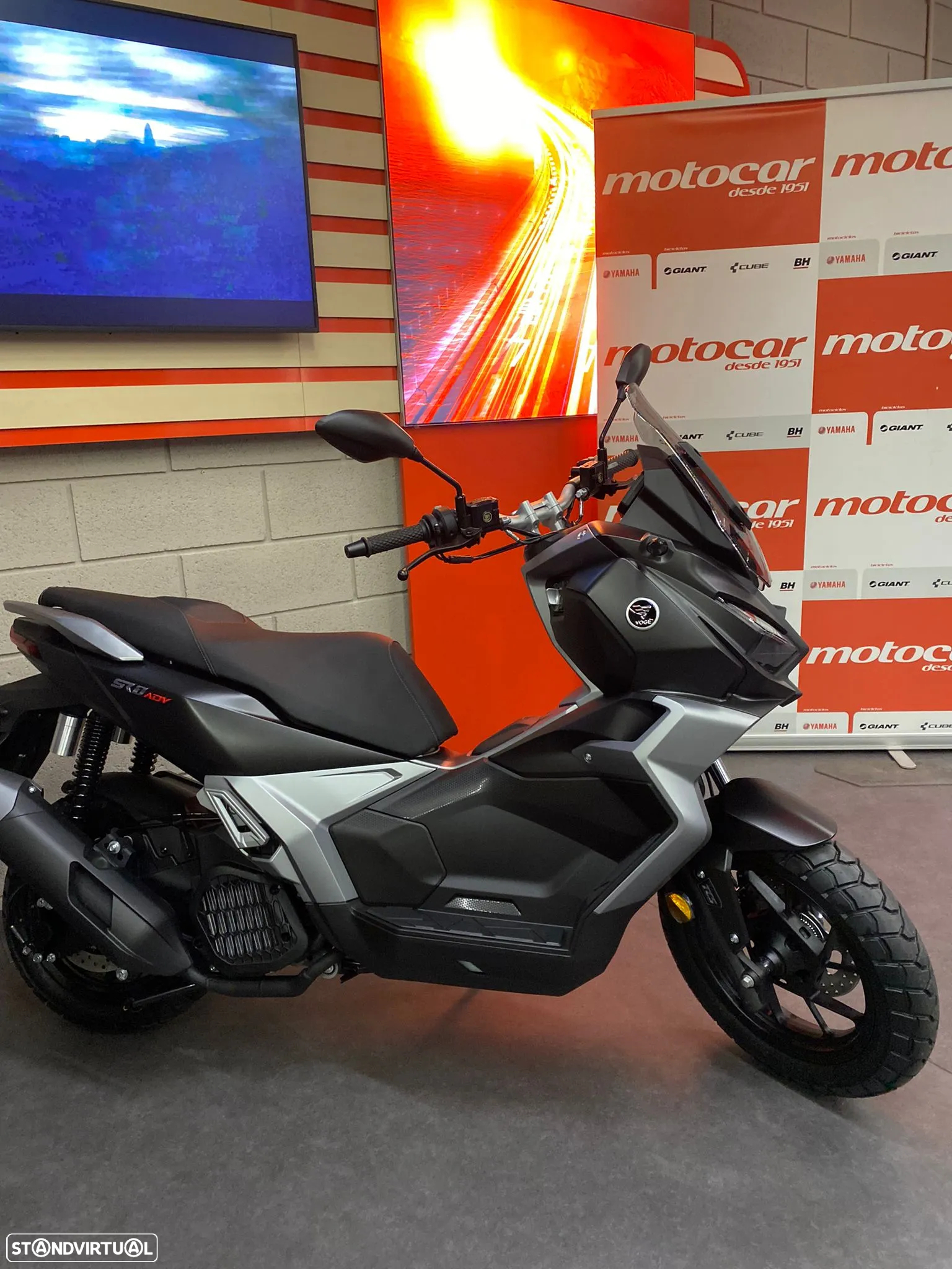 Voge SR1 ADV 125 - 8