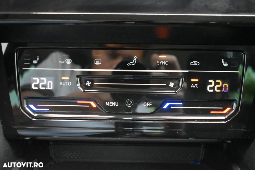 Volkswagen Passat 2.0 TDI DSG Comfortline - 21