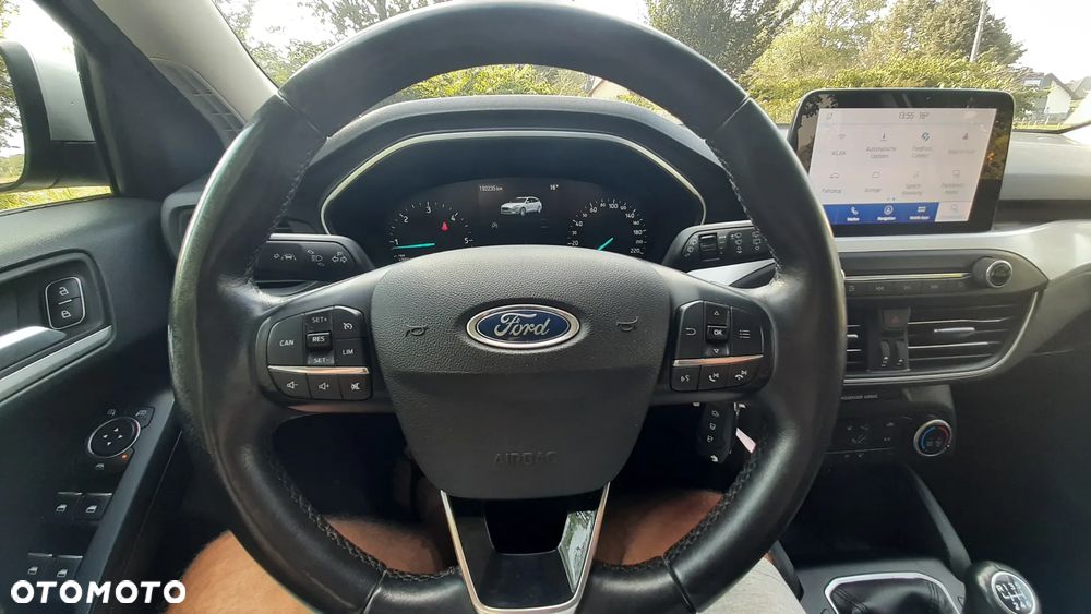 Ford Focus - 17