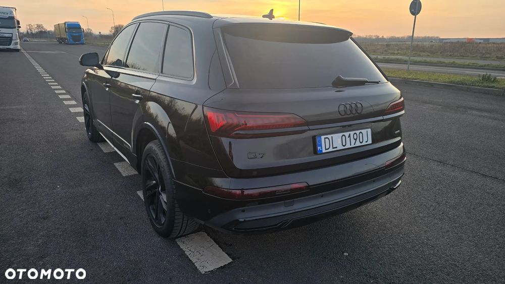 Audi Q7 - 6