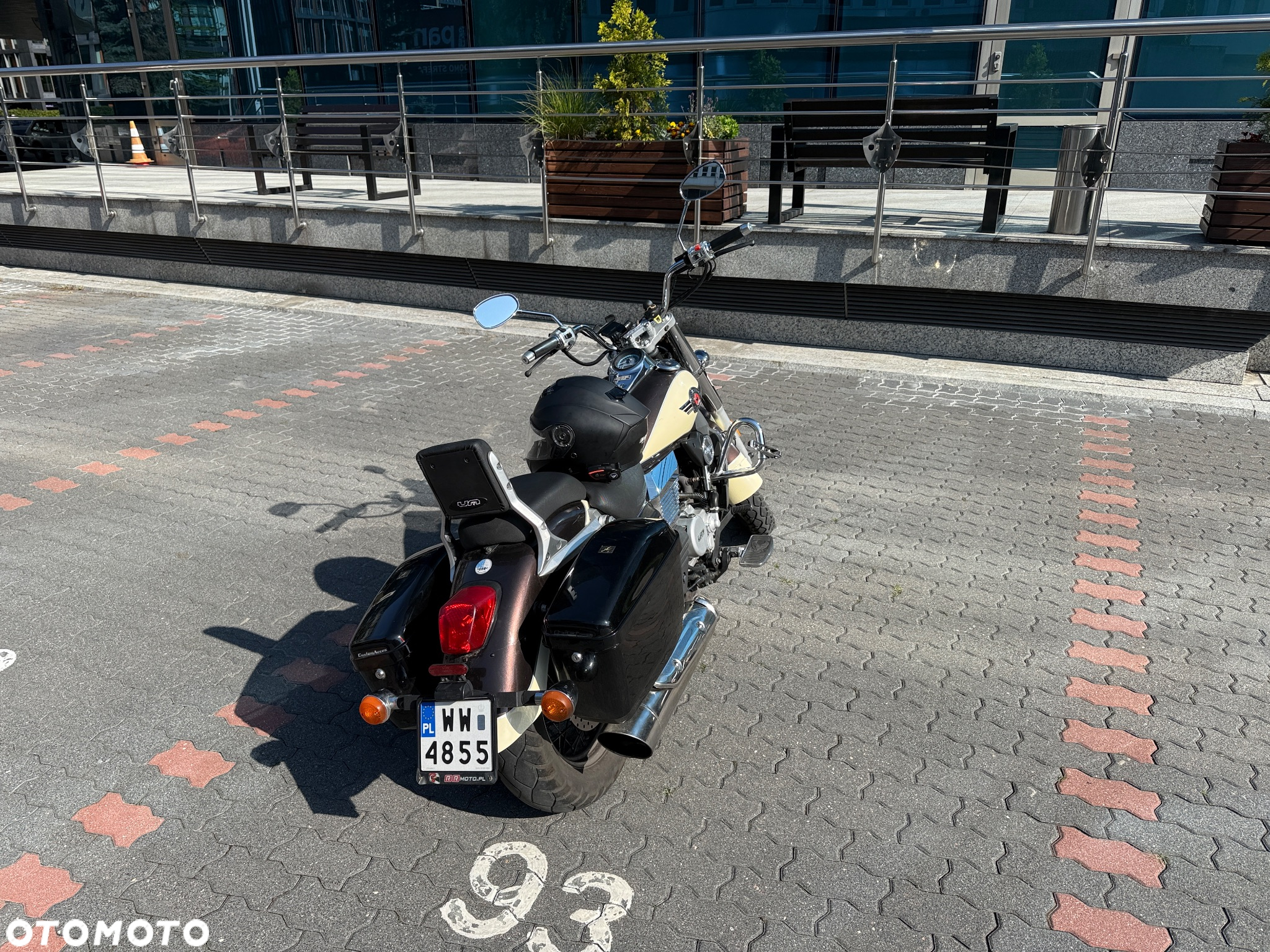 UM Renegade Commando - 6