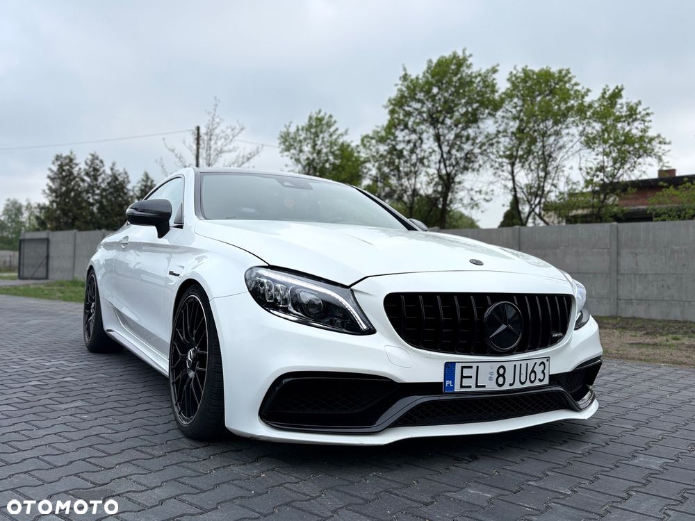 Mercedes-Benz Klasa C AMG 63 S AMG Speedshift 7G-MCT - 4