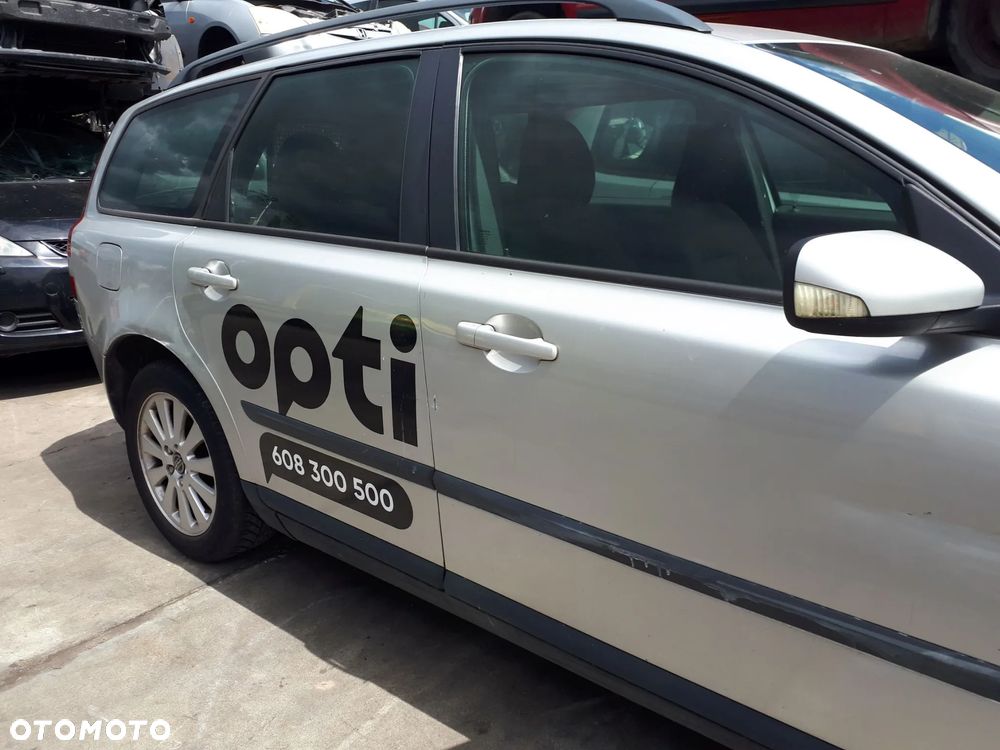 VOLVO V50 04-07 1.6 D ZDERZAK TYŁ TYLNY 426-26 - 11