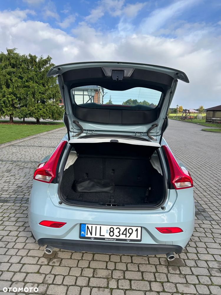 Volvo V40 - 9