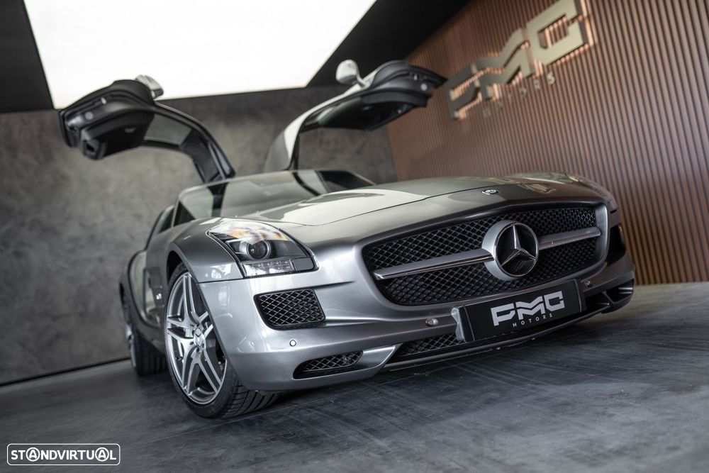 Mercedes-Benz SLS 63 AMG - 20