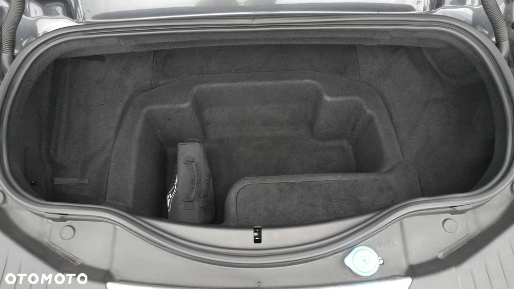 Jaguar F-Type R-Dynamic - 23