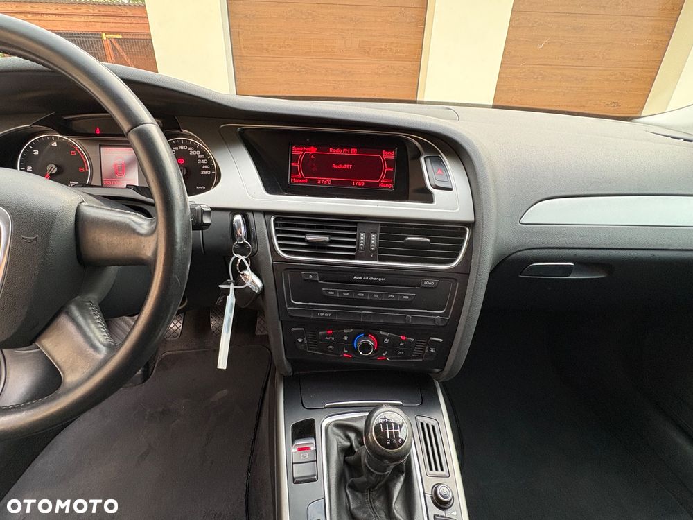 Audi A4 Limousine 2.0 TDI DPF Attraction - 25
