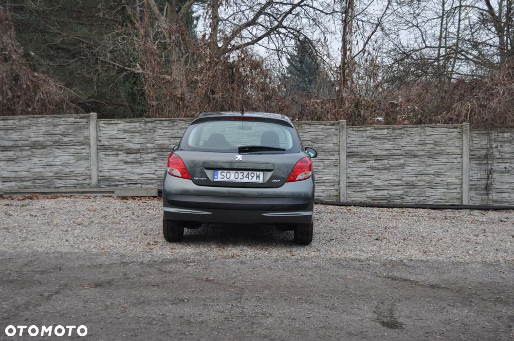 Peugeot 207 1.4 Presence - 5