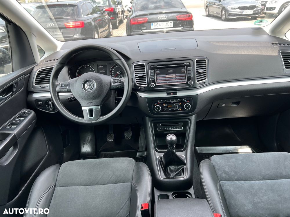 Volkswagen Sharan 2.0 TDI Blue Motion Highline - 11