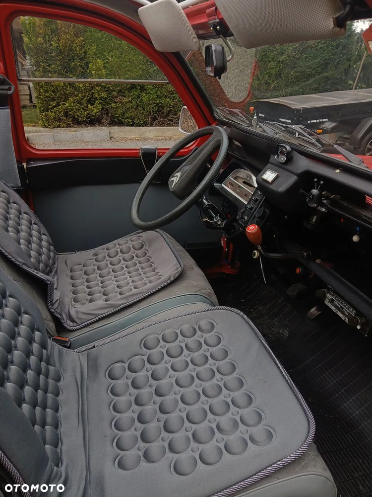 Citroën 2 CV 6 Club - 11