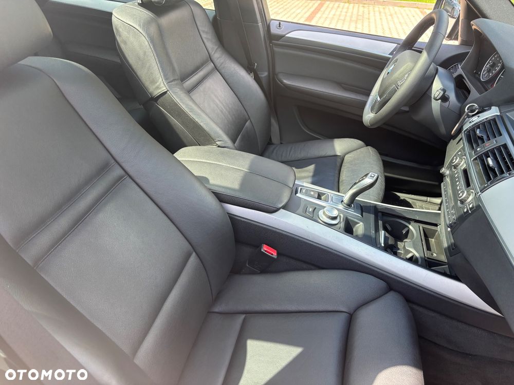 BMW X5 xDrive30d - 23