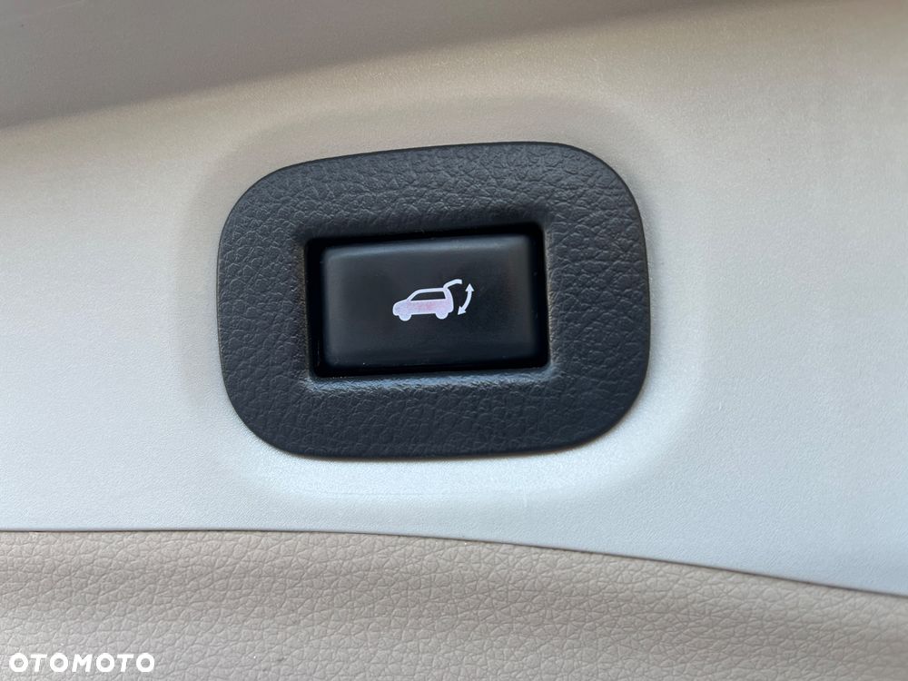 Nissan X-Trail 1.6 DCi Tekna Xtronic 2WD - 18