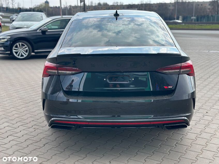 Skoda Octavia 2.0 TSI RS DSG - 4