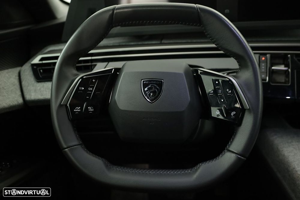 Peugeot 3008 1.2 Hybrid Allure e-DCS6 - 12
