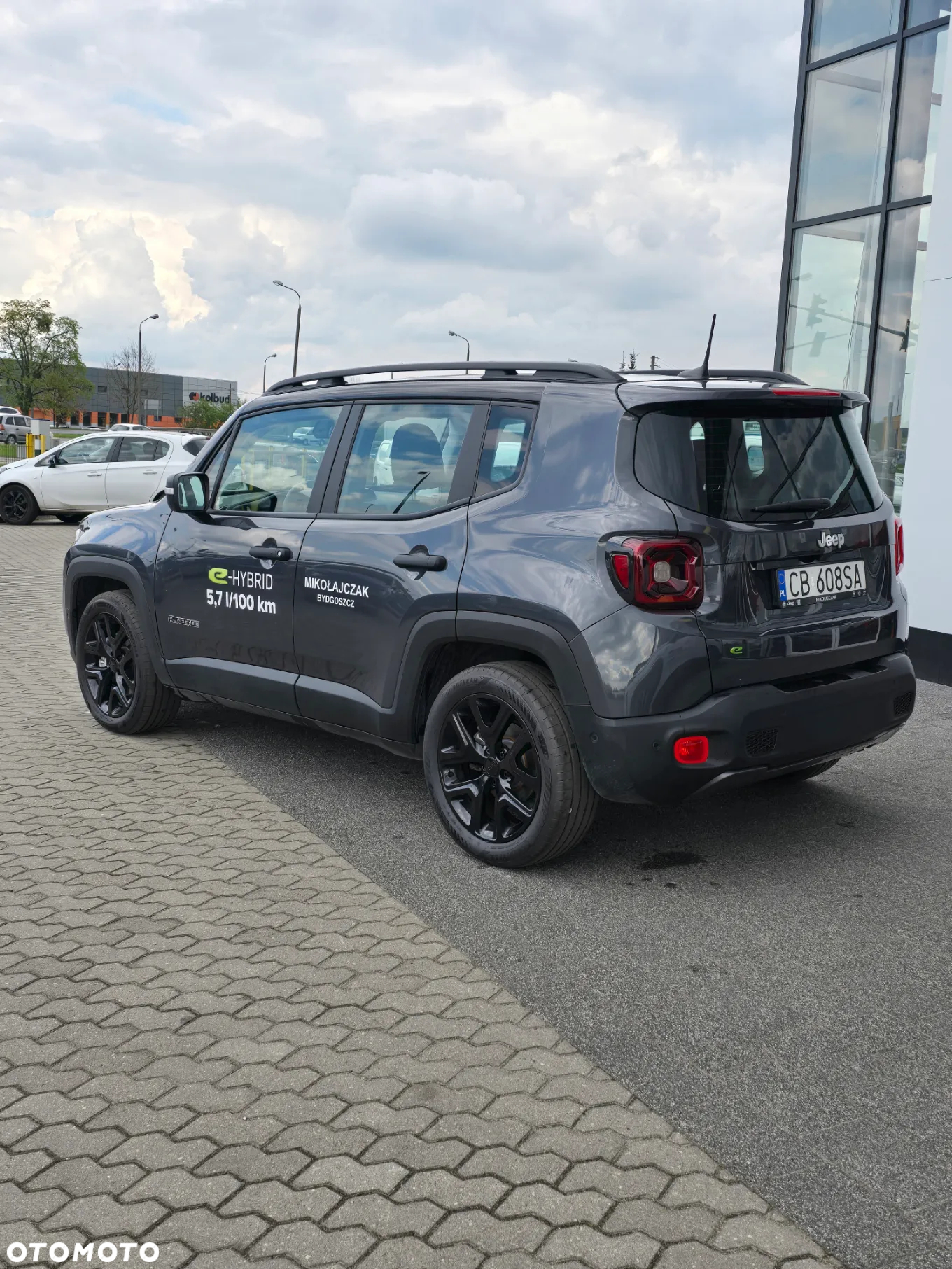 Jeep Renegade 1.5 T4 mHEV Summit FWD S&S DCT - 3