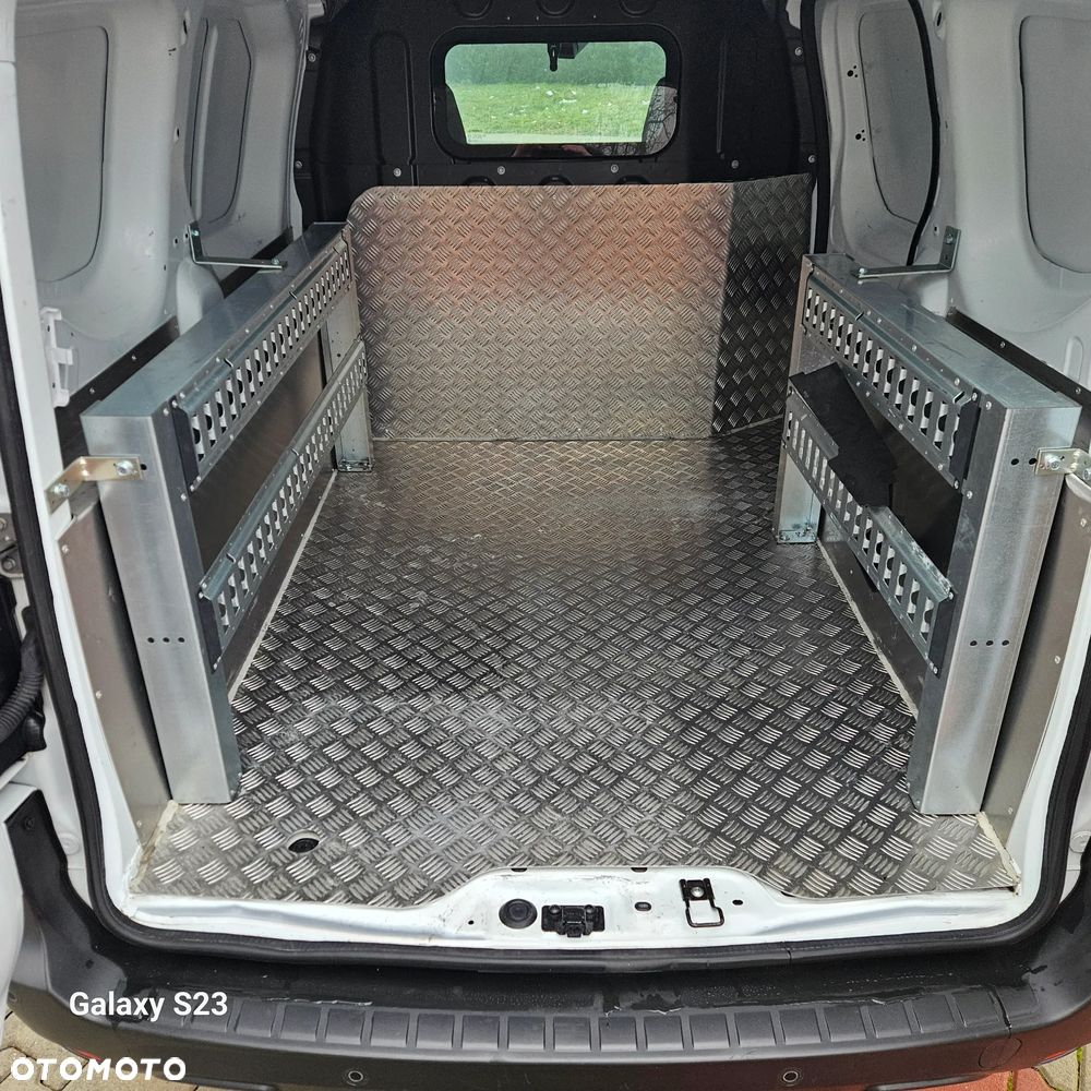 Renault Express - 21