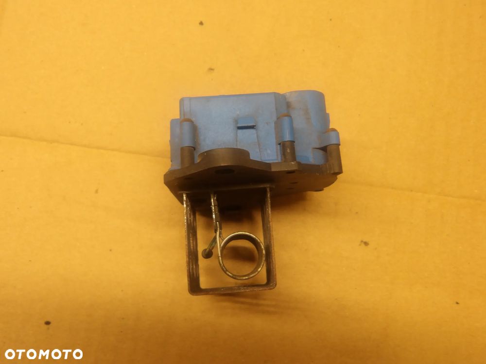 PEUGEOT 308 SW 1.6B 07-14 REZYSTOR DMUCHAWY 9662240180 - 2