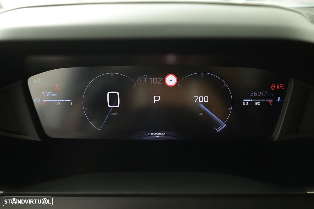 Peugeot 2008 1.2 PureTech Allure EAT8 - 16