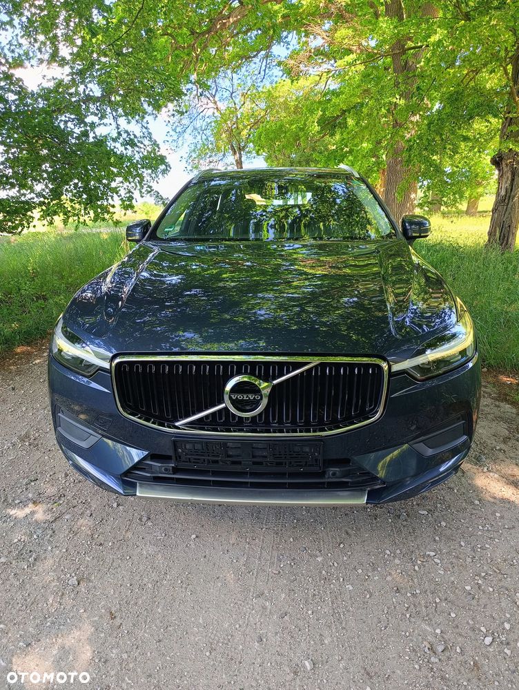 Volvo XC 60 B4 B Geartronic Momentum Pro - 2