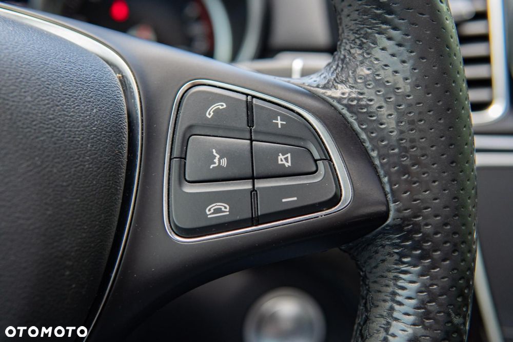 Mercedes-Benz GLE 400 4-Matic 9G-TRONIC - 32