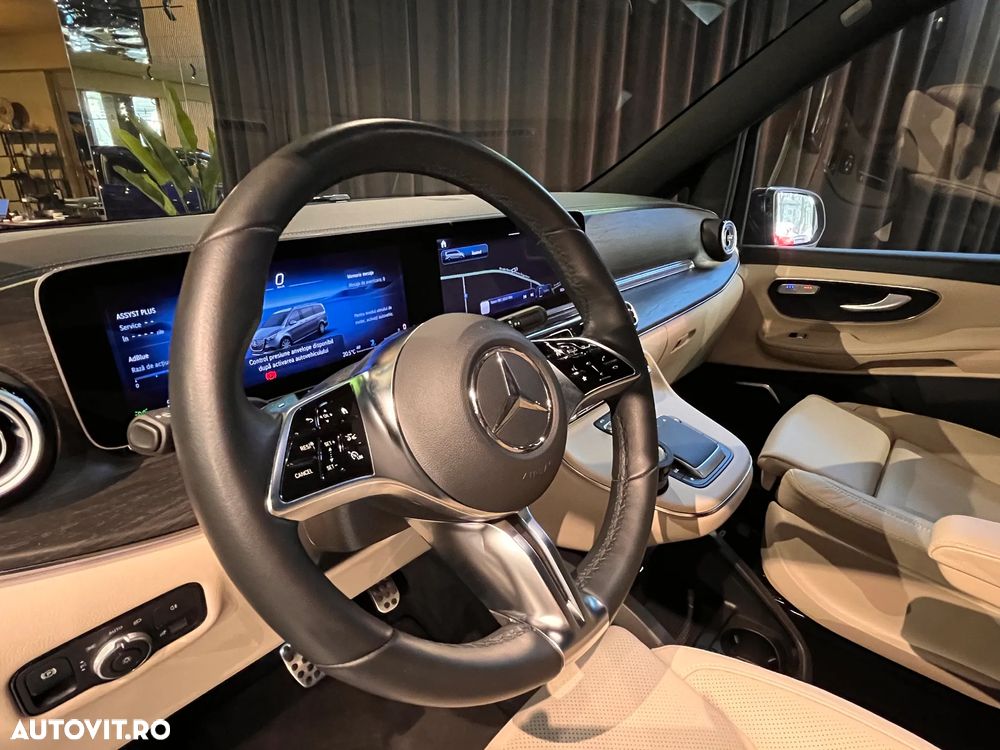 Mercedes-Benz V 300 d Lang 4Matic 9G-TRONIC Special Edition Avantgarde - 16