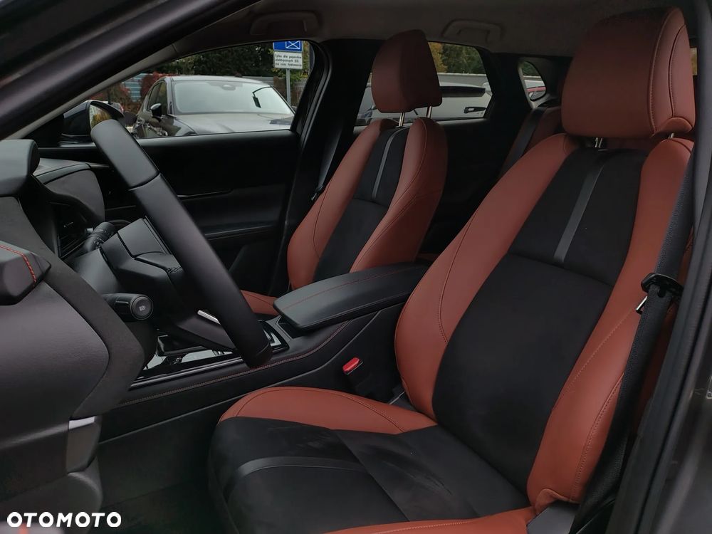 Mazda CX-30 - 25