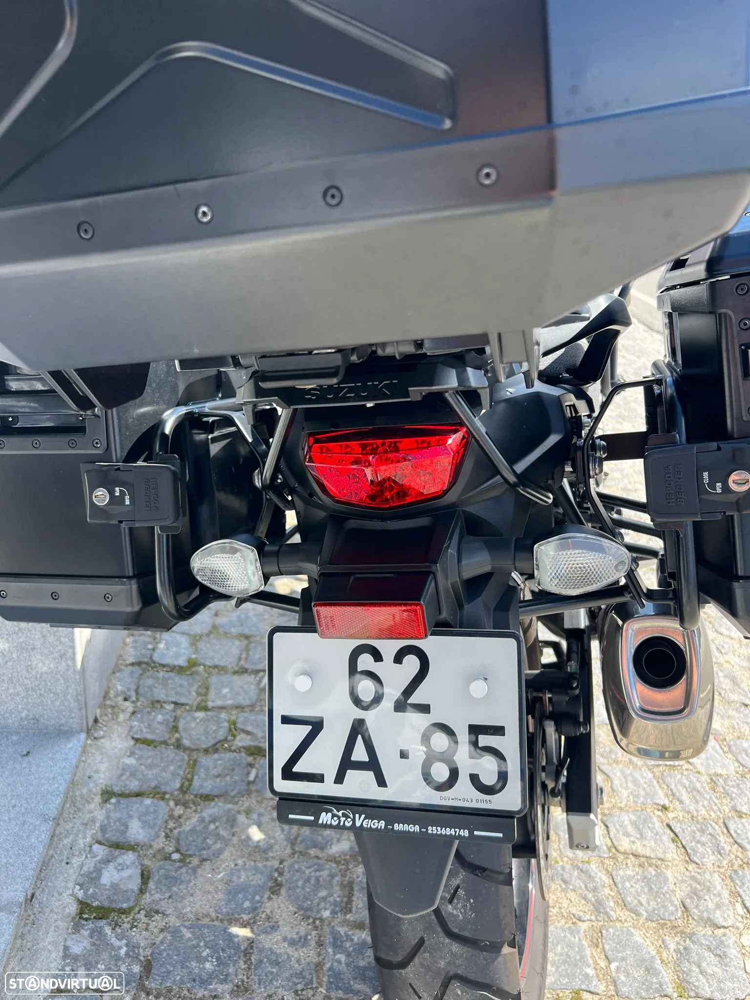 Suzuki DL 650 V-Strom Black Edition - 3