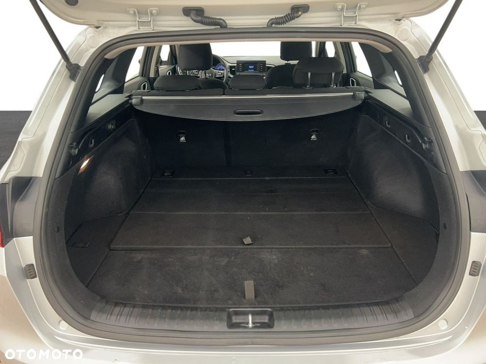 Kia Ceed - 12