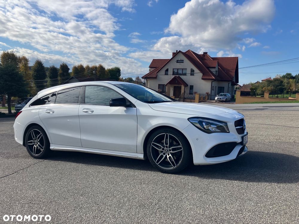 Mercedes-Benz CLA 220 4-Matic - 13
