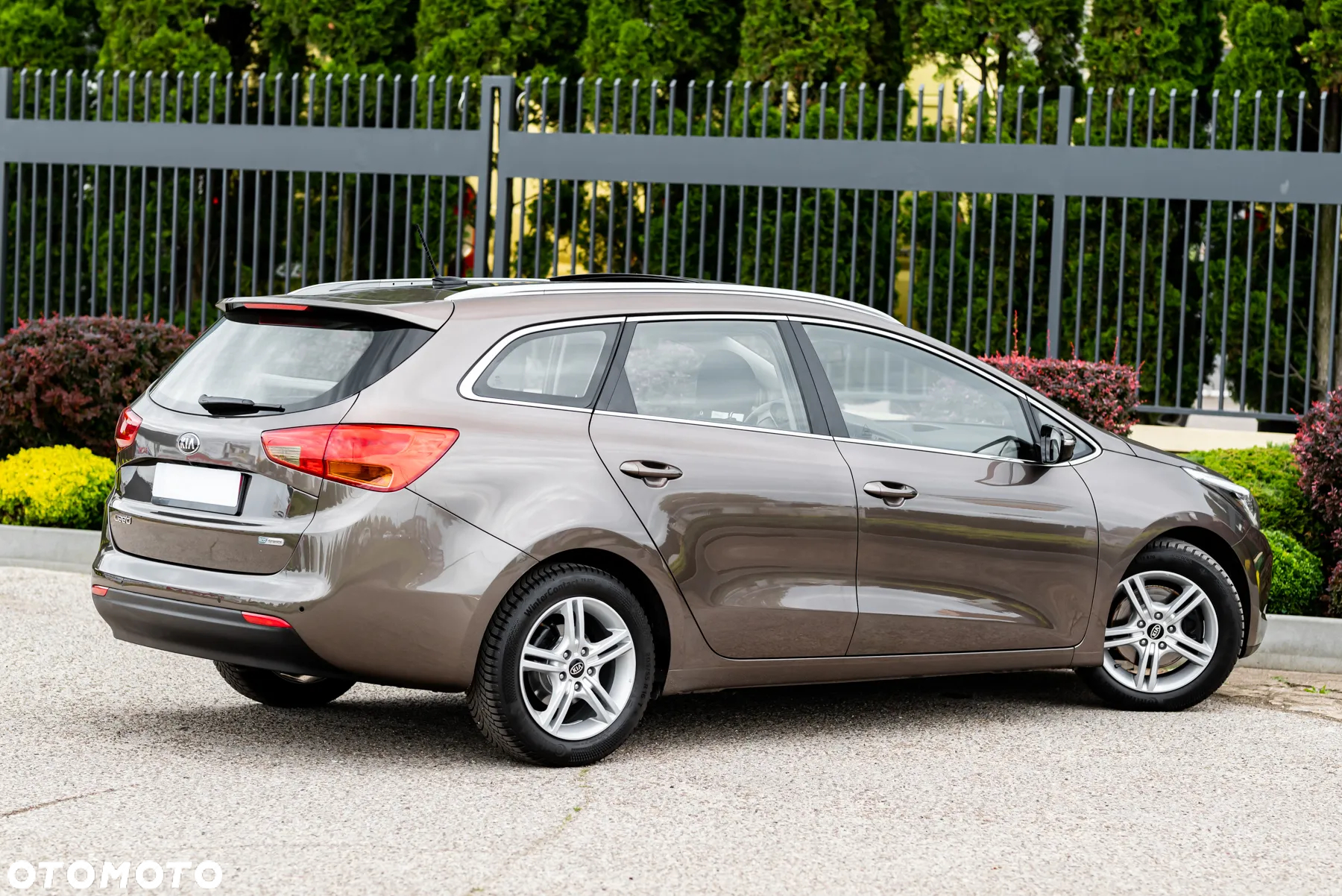 Kia Ceed Cee'd 1.6 GDI L - 3