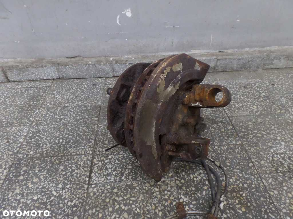 MITSUBISHI CANTER FUSO 7C18 4.9 DID PIASTA ZWROTNICA PRZOD LEWY 07-12 - 3