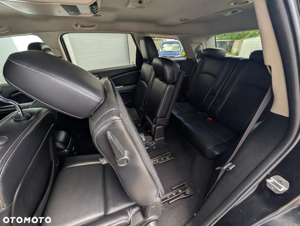 Fiat Freemont 2.0 Multijet 16V DPF Automatik Allrad Black Code - 11