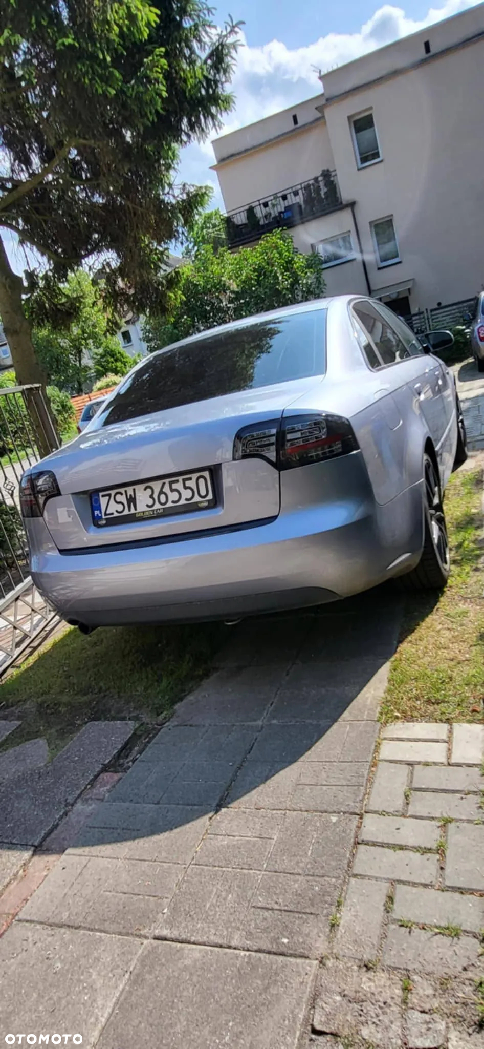Audi A4 2.0 - 4