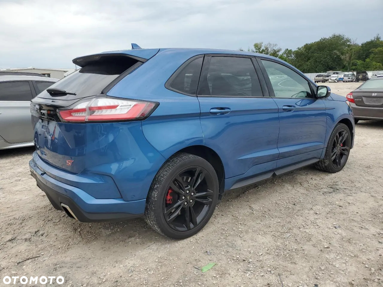 Ford Edge - 6