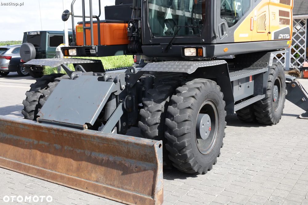 Doosan DX170W-5 - 22