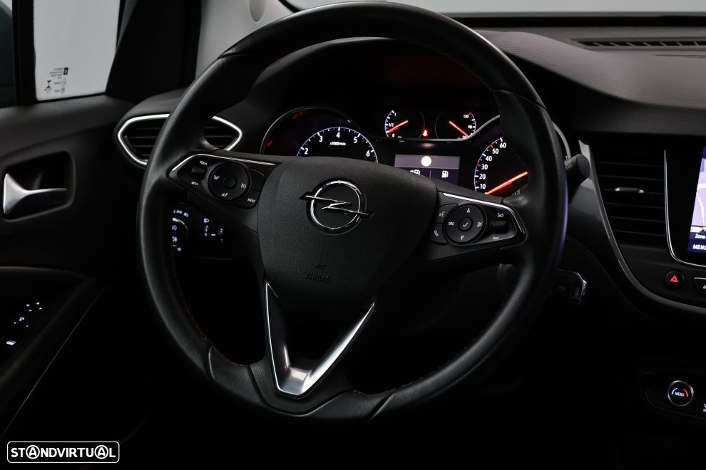 Opel Crossland X 1.2 T Innovation - 17