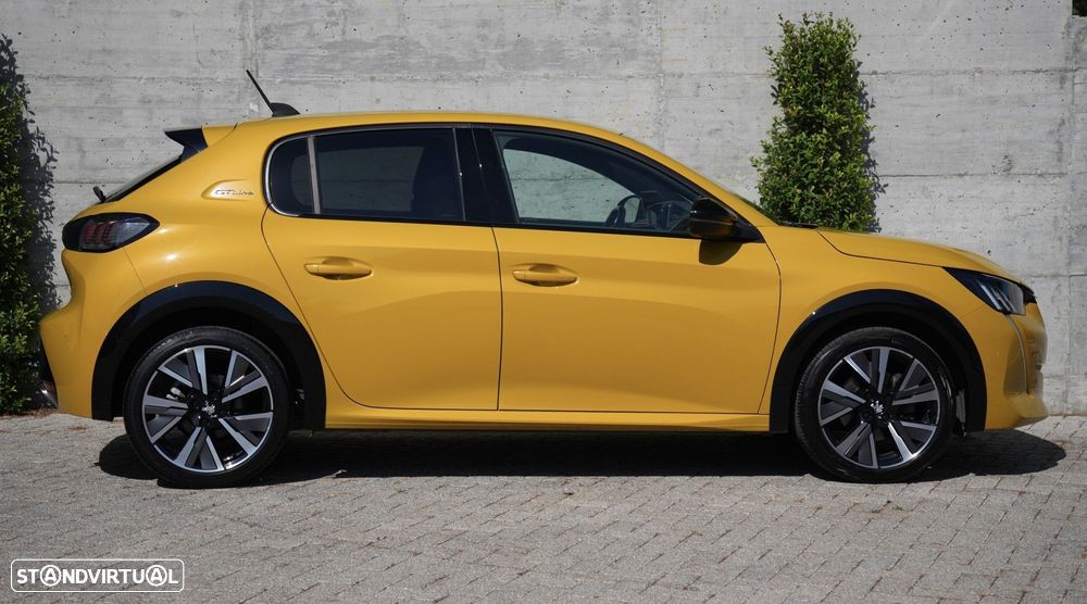 Peugeot 208 1.2 PureTech GT Line - 6
