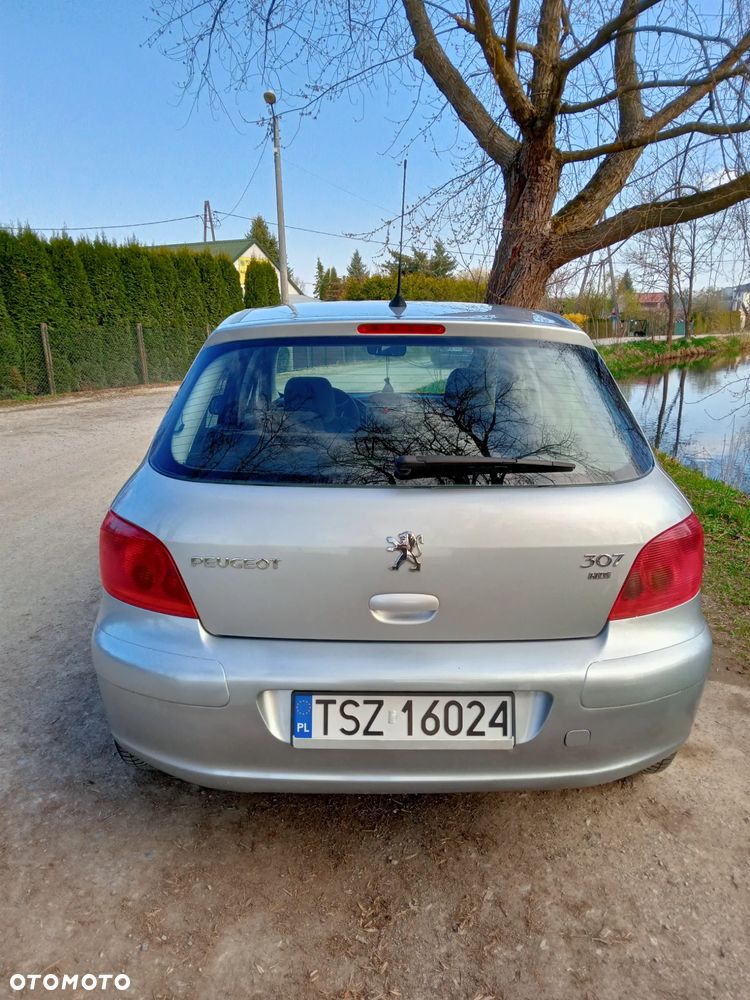 Peugeot 307 HDi 110 Premium - 5